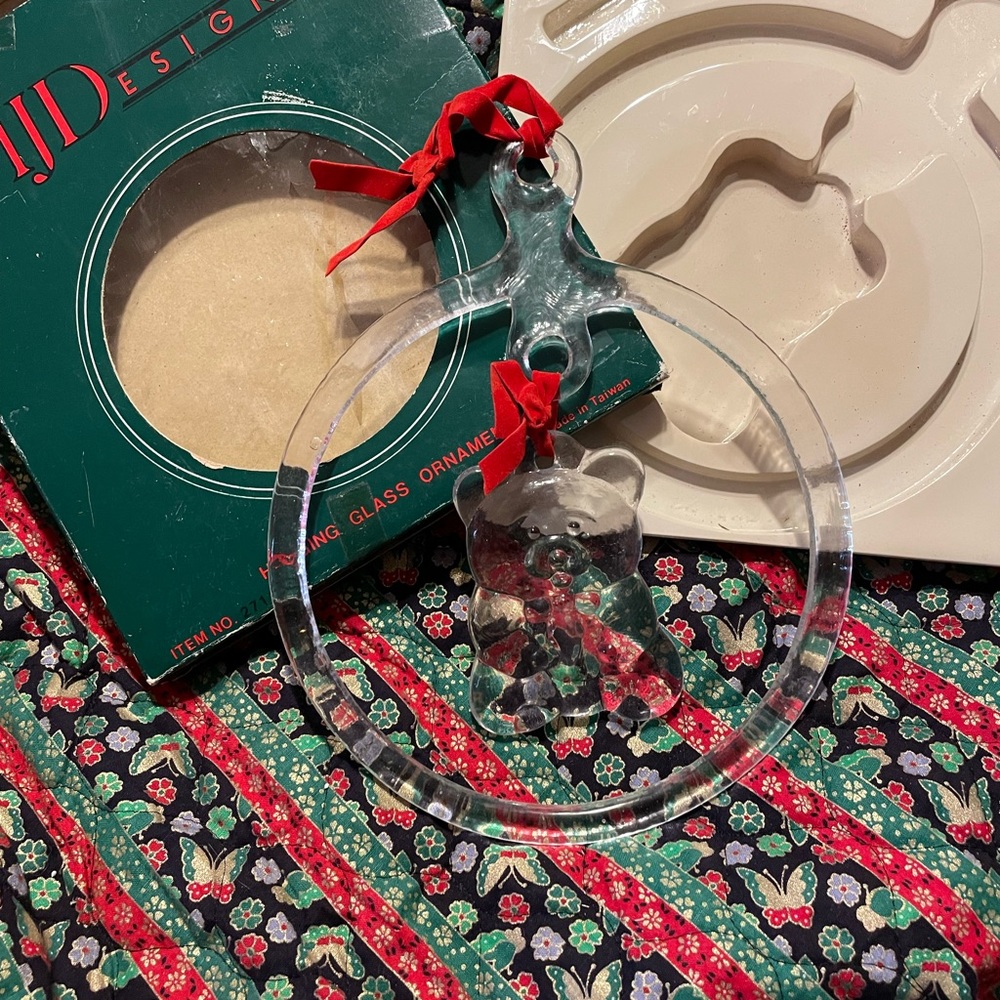 MJ Designs large 7” diameter ring & 4” bear hanging glass ornament